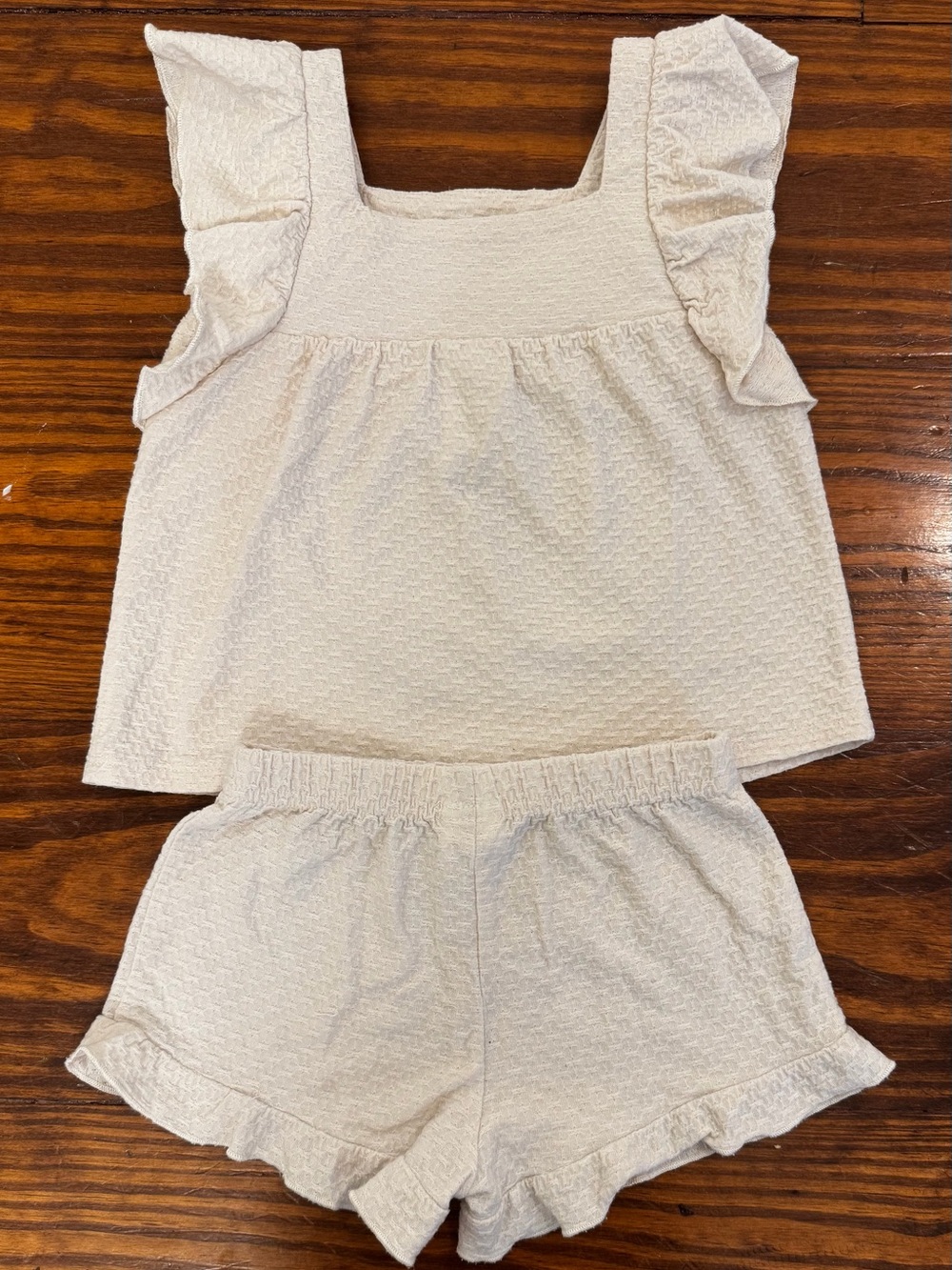 Toddler Cream Ruffle Sleeve Pajama Set